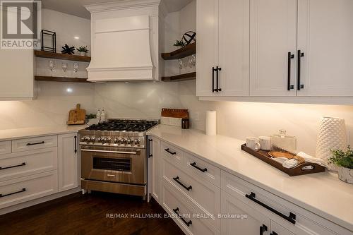 308 Indian Point Road, Kawartha Lakes, ON - Indoor Photo Showing Kitchen
