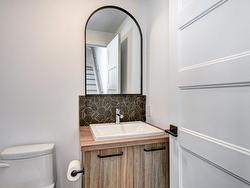 Powder room - 