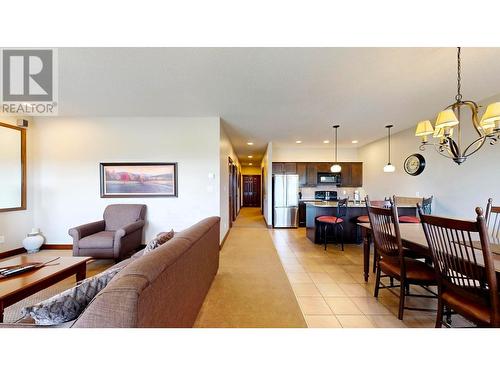 600 Bighorn Boulevard Unit# 616 D, Radium Hot Springs, BC - Indoor