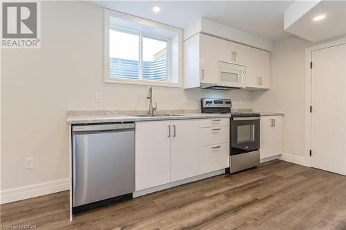 297 Hill Street E, Fergus, ON - Indoor Photo Showing Kitchen