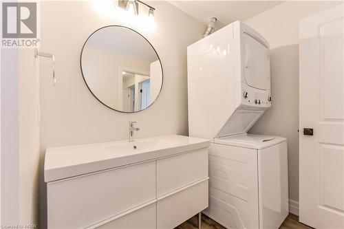 297 Hill Street E, Fergus, ON - Indoor Photo Showing Laundry Room