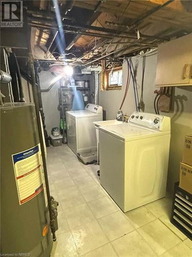 11 Brock Street, North Bay, ON - Indoor Photo Showing Laundry Room