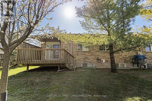 55 - 588 Thistlewood Drive E, London, ON - Outdoor