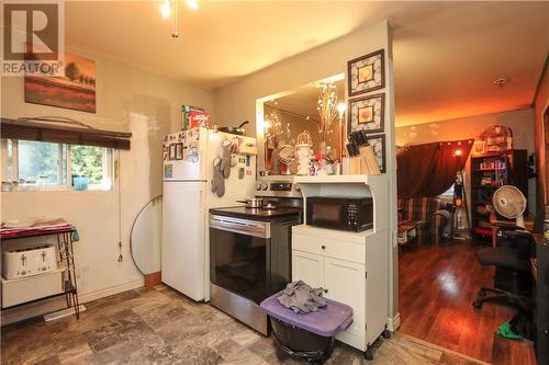 13 Sellwood, Greater Sudbury, ON - Indoor Photo Showing Kitchen