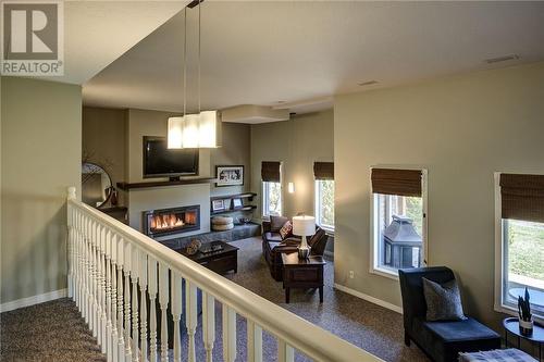 3 Uphill Road, Greater Sudbury, ON - Indoor With Fireplace