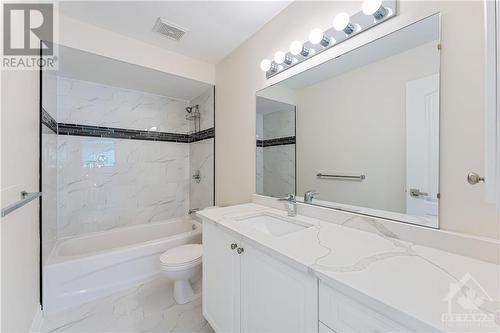10 Rossan Street, Ottawa, ON - Indoor Photo Showing Bathroom