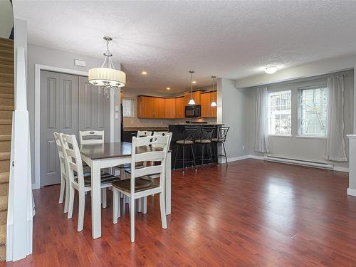 209-2685 Deville Rd, Langford, BC - Indoor Photo Showing Dining Room