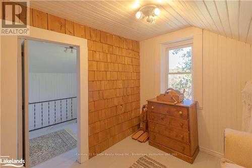 1429 Tamarack Lake Road, Highlands East, ON - Indoor Photo Showing Other Room