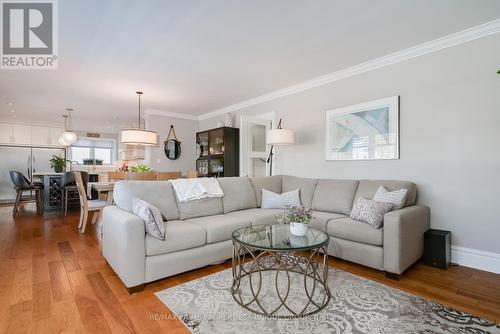 17 Burdock Lane, Toronto, ON - Indoor Photo Showing Living Room