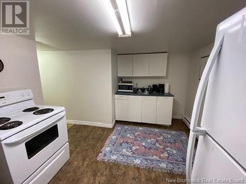 5 Dorchester, Saint John, NB - Indoor Photo Showing Kitchen