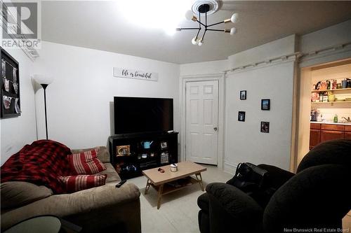 5 Dorchester, Saint John, NB - Indoor Photo Showing Living Room