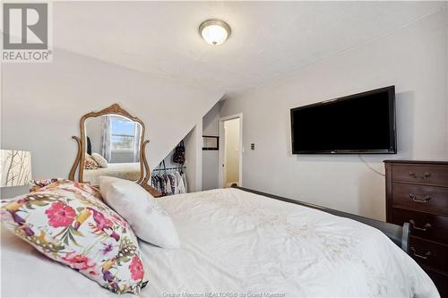 7 Fifth St, Moncton, NB - Indoor Photo Showing Bedroom