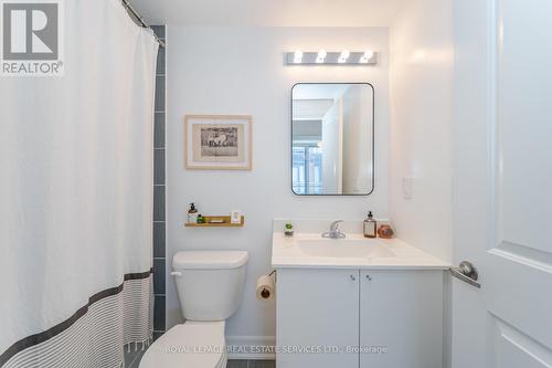 403 - 45 Sousa Mendes Street, Toronto, ON - Indoor Photo Showing Bathroom