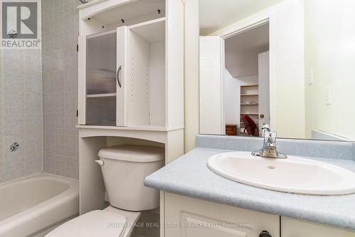 Unit 6 - 180 Brickworks Lane, Toronto, ON - Indoor Photo Showing Bathroom