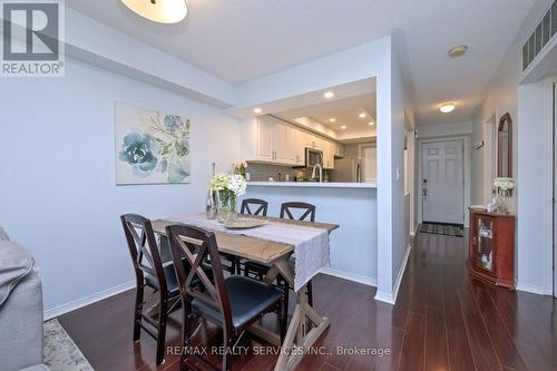 5 - 55 Bristol Road E, Mississauga, ON - Indoor Photo Showing Dining Room