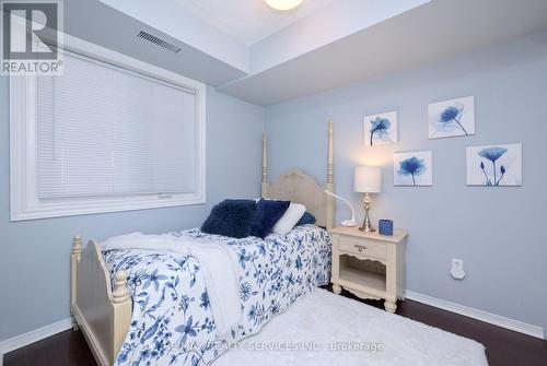 5 - 55 Bristol Road E, Mississauga, ON - Indoor Photo Showing Bedroom