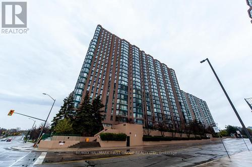 1616 - 145 Hillcrest Avenue, Mississauga, ON - Outdoor With Facade
