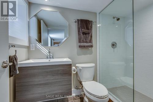 1 Prust Avenue, Toronto, ON - Indoor Photo Showing Bathroom