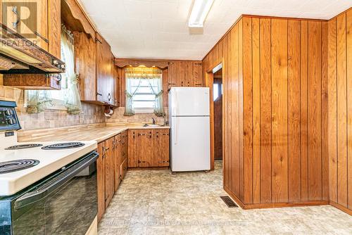 77 Cottage Road, Kawartha Lakes, ON - Indoor Photo Showing Kitchen