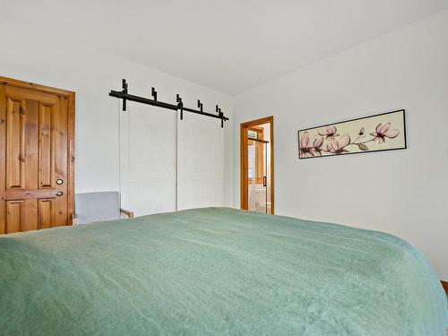 Master bedroom - 6-165 Ch. De La Forêt, Mont-Tremblant, QC - Indoor Photo Showing Bedroom