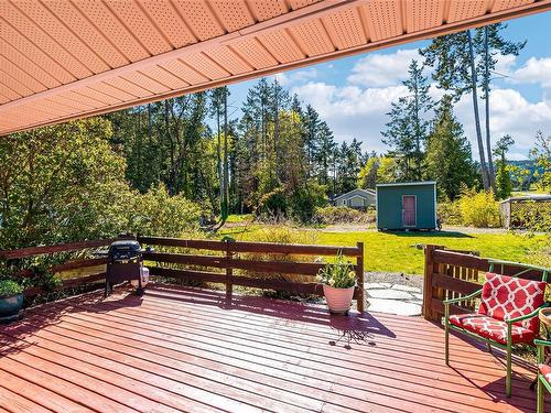 7163 Peterson Rd, Lantzville, BC - Outdoor With Deck Patio Veranda