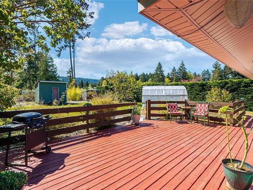 7163 Peterson Rd, Lantzville, BC - Outdoor With Deck Patio Veranda