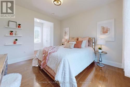 181 Ridgewood Road, Toronto, ON - Indoor Photo Showing Bedroom