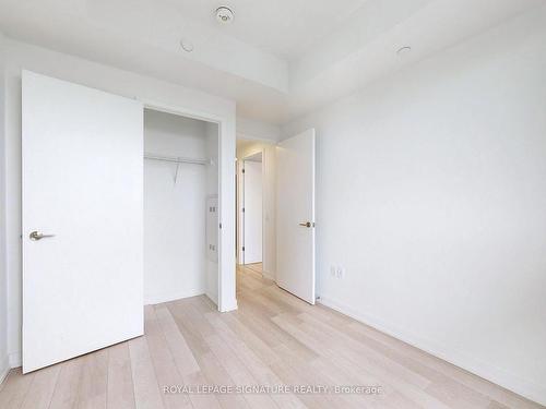 3709-39 Roehampton Ave, Toronto, ON - Indoor Photo Showing Other Room
