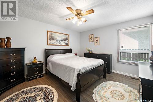 90 Groome Avenue, Regina, SK - Indoor Photo Showing Bedroom