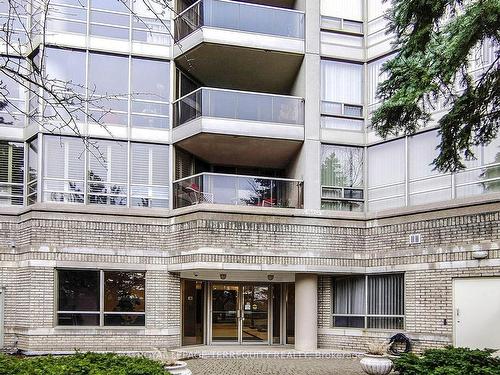 207-45 Kingsbridge Garden Circ, Mississauga, ON - Outdoor