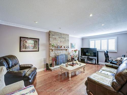 1101 Shagbark Cres, Mississauga, ON - Indoor Photo Showing Living Room With Fireplace
