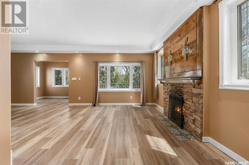 1150 Henleaze Avenue, Moose Jaw, SK - Indoor With Fireplace