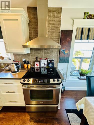 152B Main Street, Kings Point, NL - Indoor Photo Showing Kitchen