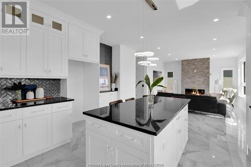 2596 Mayfair, Lasalle, ON - Indoor Photo Showing Kitchen With Upgraded Kitchen