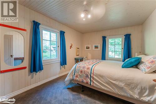 1264 Sandy Bay Road, Minden, ON - Indoor Photo Showing Bedroom