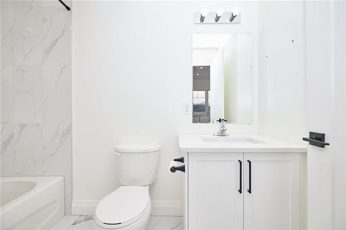 4335 Ontario Street|Unit #302, Lincoln, ON - Indoor Photo Showing Bathroom