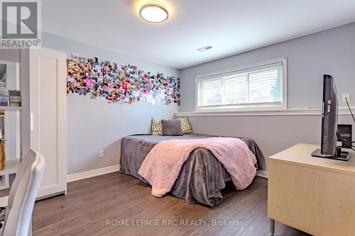 935 Colette Road, Fort Erie, ON - Indoor Photo Showing Bedroom