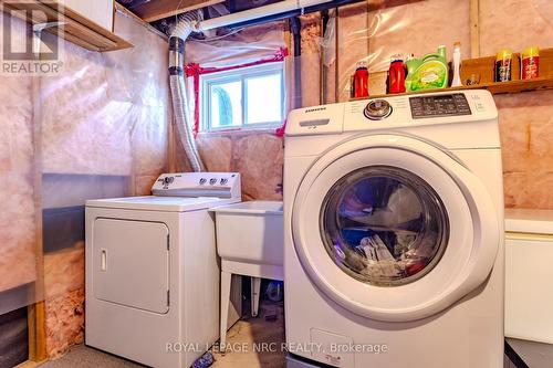 935 Colette Road, Fort Erie, ON - Indoor Photo Showing Laundry Room