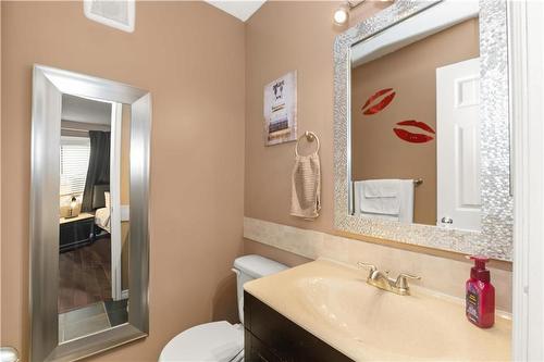 77 Hearthwood Grove, Winnipeg, MB - Indoor Photo Showing Bathroom