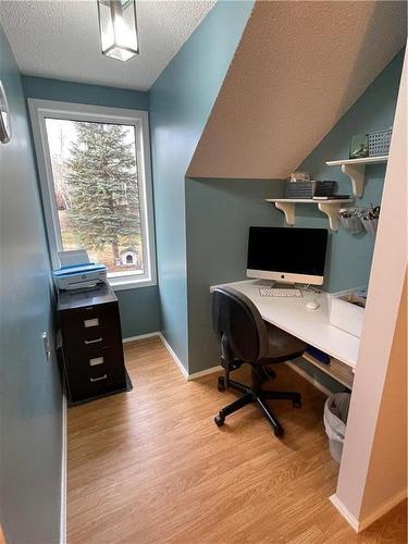 161 216 Road W, Swan River, MB - Indoor Photo Showing Office