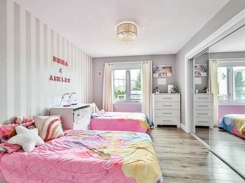 Bedroom - 212 Rue Des Oeillets, Gatineau (Gatineau), QC - Indoor Photo Showing Bedroom