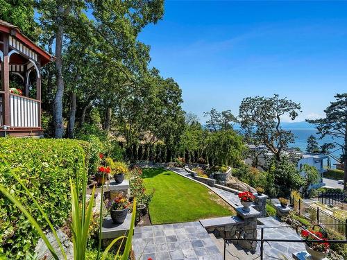 1926 Crescent Rd, Oak Bay, BC - Outdoor With Body Of Water