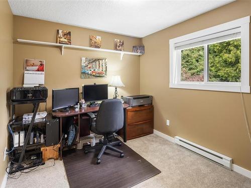 1509 Regent Pl, Cobble Hill, BC - Indoor Photo Showing Office