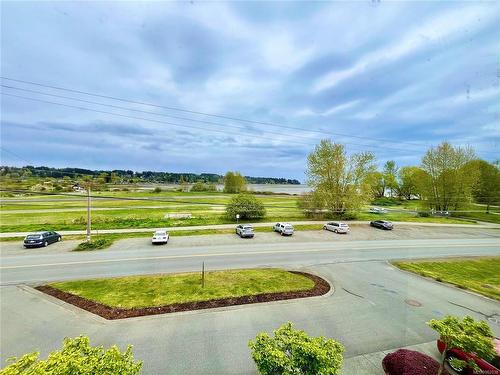 3-2475 Mansfield Dr, Courtenay, BC - Outdoor With View