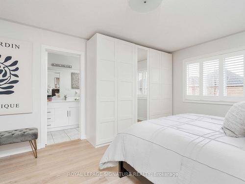 74 Lowther Ave, Richmond Hill, ON - Indoor Photo Showing Bedroom