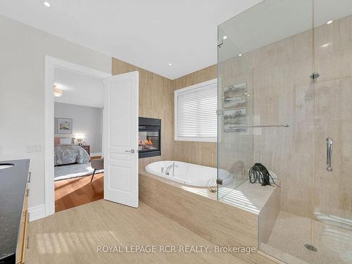40 Mcguire Tr, Caledon, ON - Indoor Photo Showing Bathroom