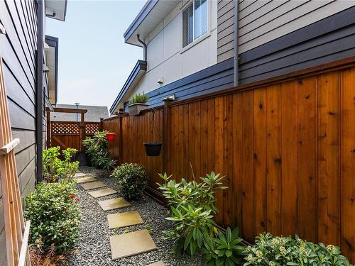 1010 Grob Crt, Langford, BC - Outdoor With Exterior