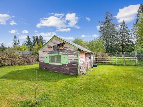 241 Petersen Rd, Campbell River, BC - Outdoor