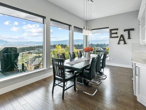 1785 Diamond View Drive, West Kelowna, BC - Indoor Photo Showing Dining Room