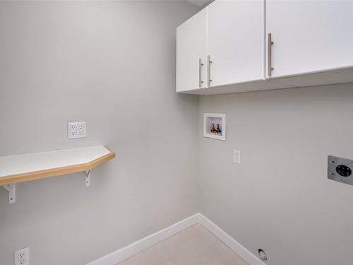 139-5501 20 Street, Vernon, BC - Indoor Photo Showing Bathroom